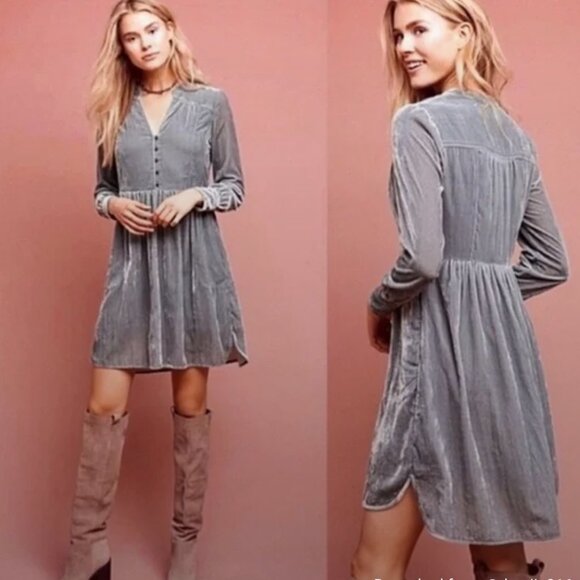 Anthropologie Dresses & Skirts - Holding Horses Gray Velvet dress. Xlarge.